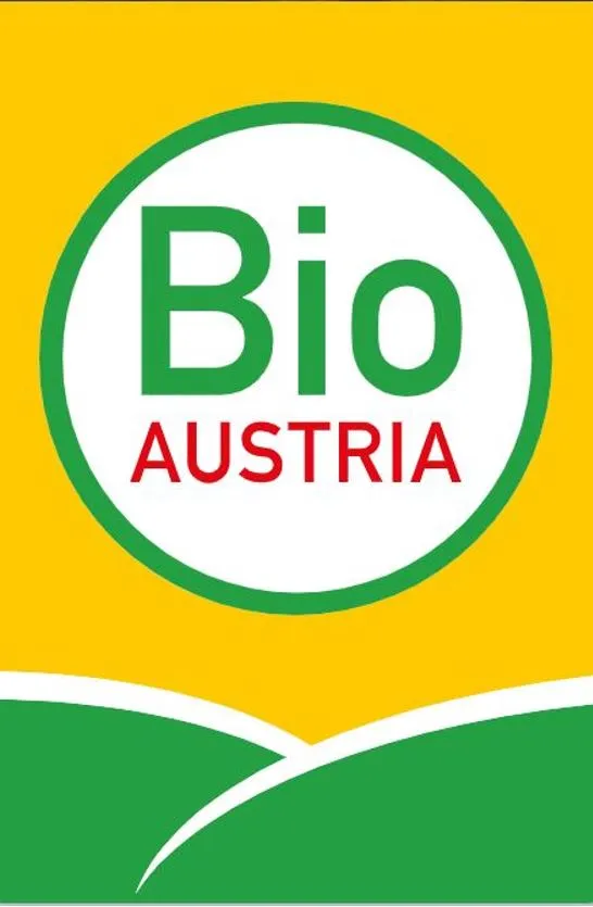 BIO AUSTRIA: Auszeichnung für Biodiversität erstmals an Mitgliedshof übergeben