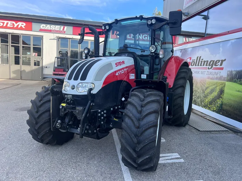 Steyr 4110 Multi (Stage V) mit höhenverstellbarer Anhängerkupplung für 84.500 €